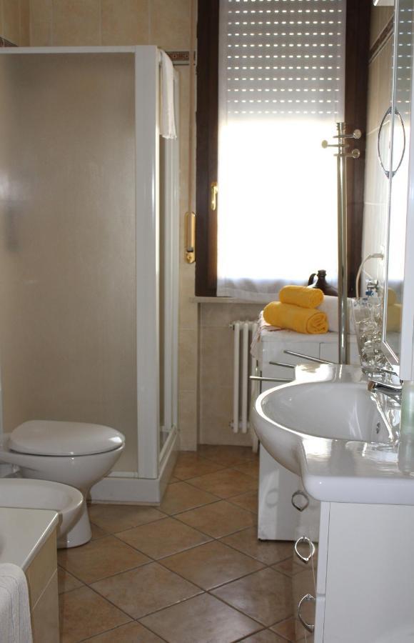 B. & B. Nabucco Bed & Breakfast Parma Exterior photo